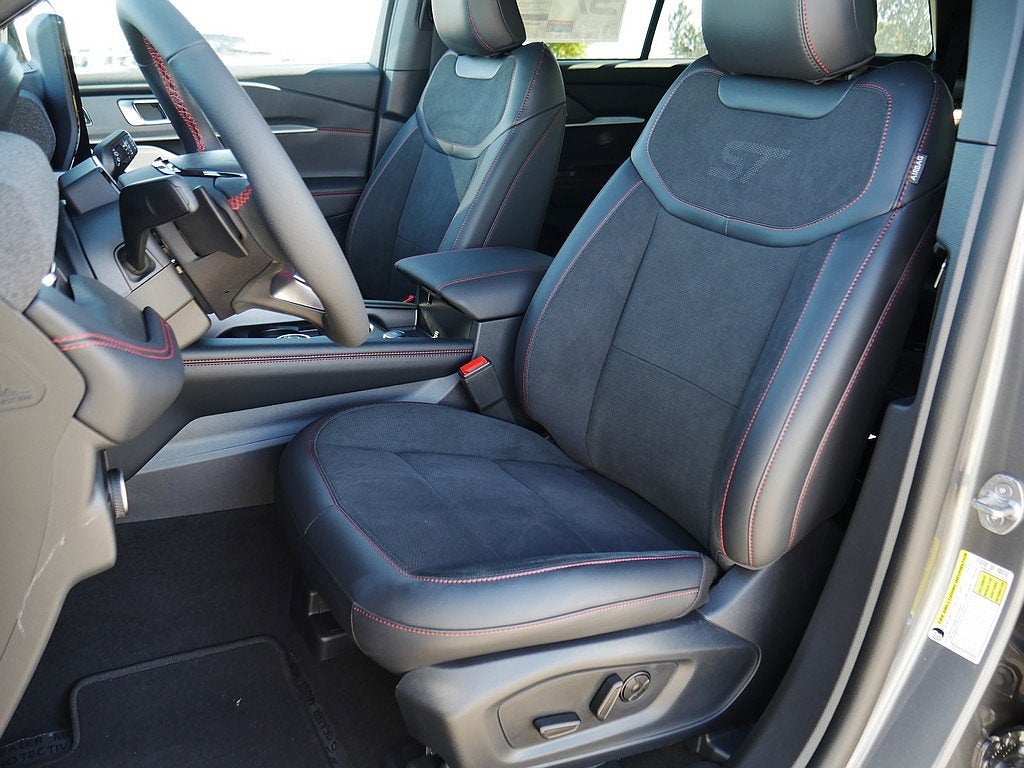 2026 Ford Explorer ST 4WD