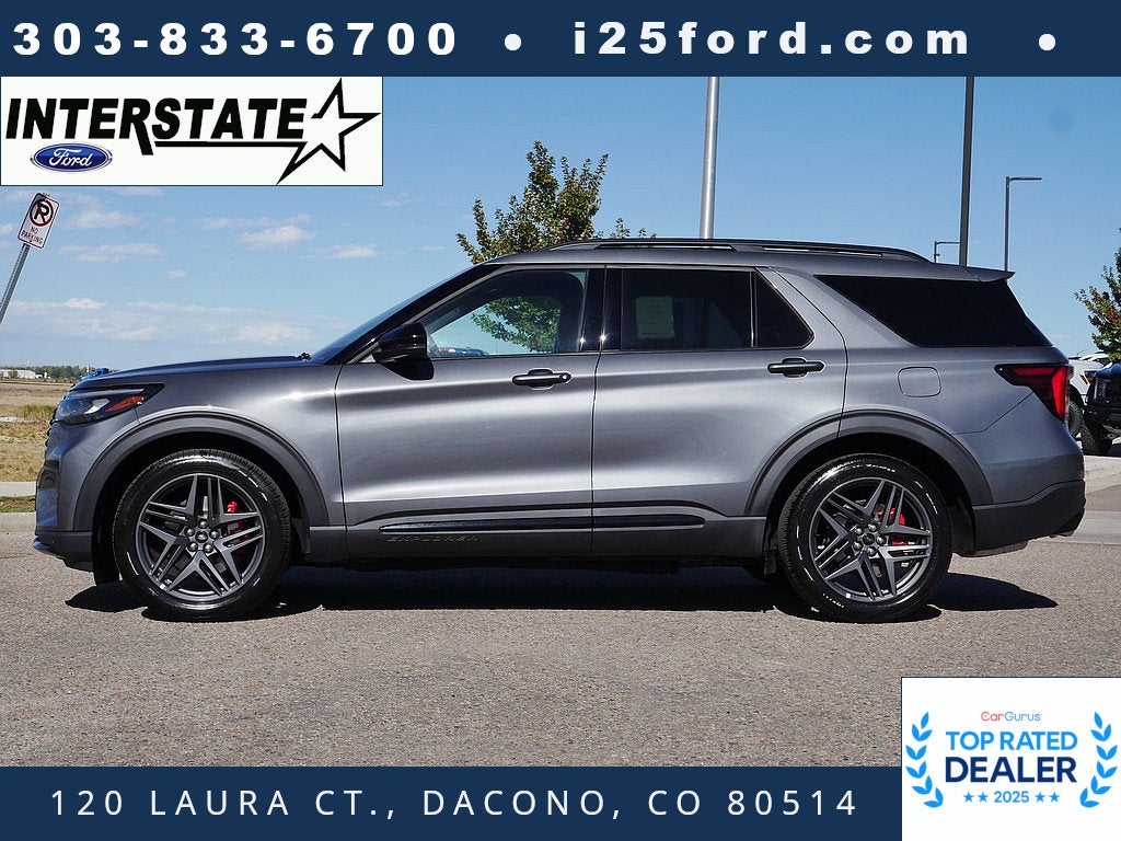 2026 Ford Explorer ST 4WD