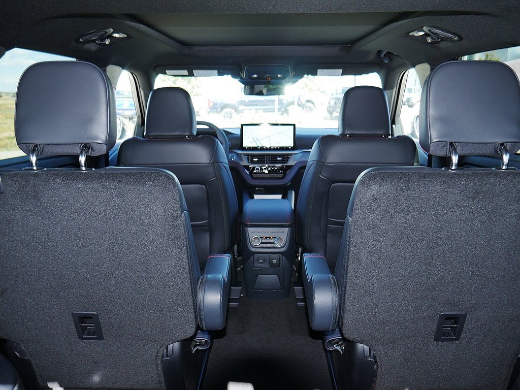 2026 Ford Explorer ST 4WD
