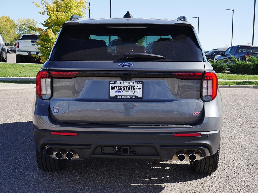 2026 Ford Explorer ST 4WD