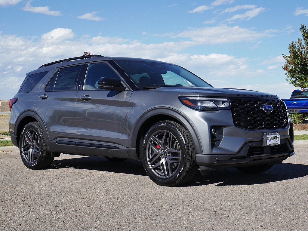 2026 Ford Explorer ST 4WD