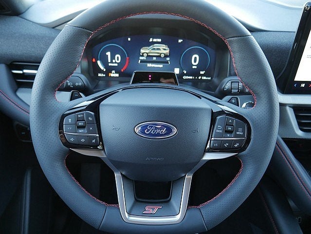 2026 Ford Explorer ST 4WD