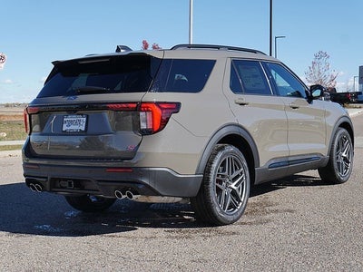 2026 Ford Explorer ST 4WD