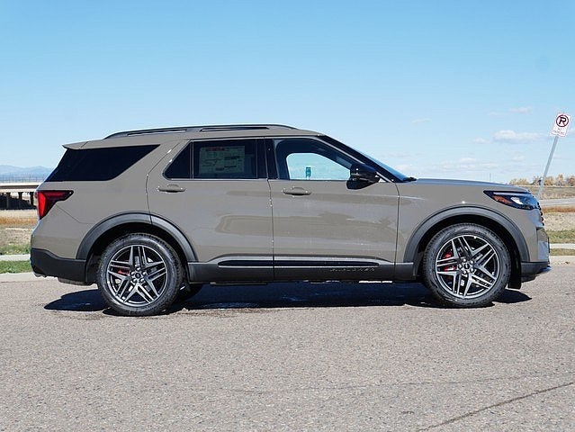 2026 Ford Explorer ST 4WD
