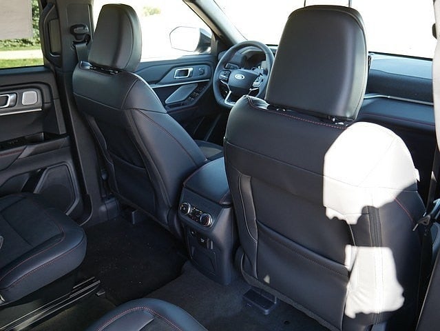 2026 Ford Explorer ST 4WD
