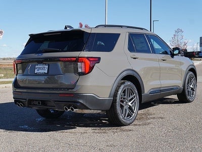 2026 Ford Explorer ST 4WD
