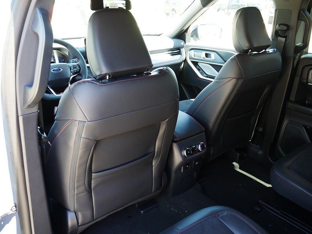 2026 Ford Explorer ST 4WD