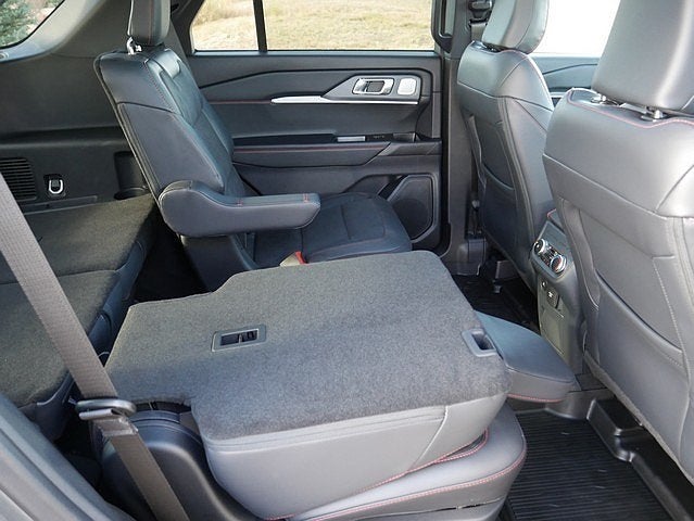 2026 Ford Explorer ST 4WD