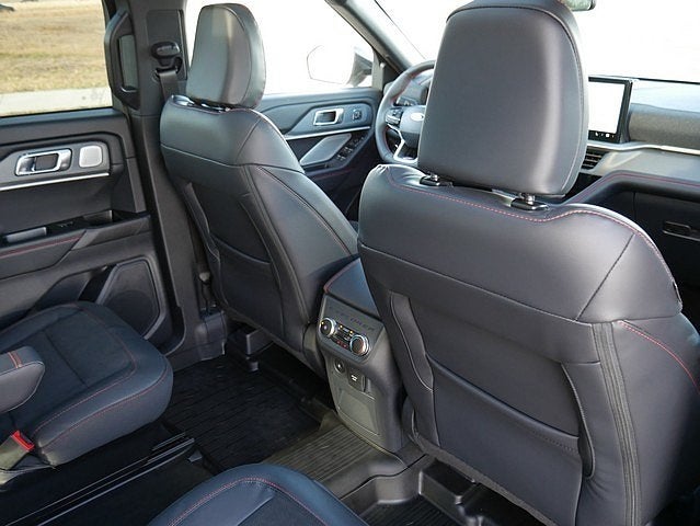 2026 Ford Explorer ST 4WD