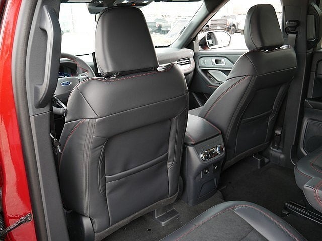 2026 Ford Explorer ST 4WD