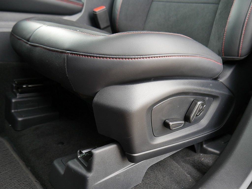 2026 Ford Explorer ST 4WD