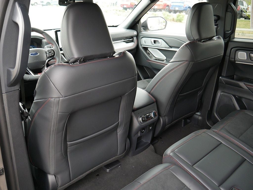 2026 Ford Explorer ST 4WD