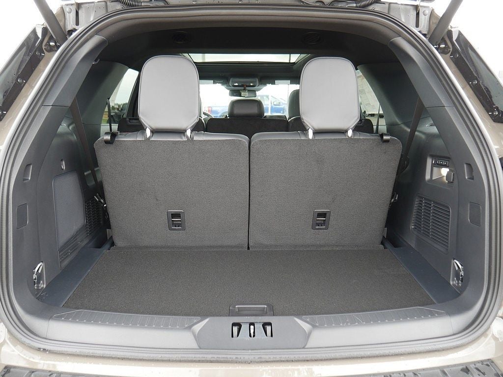 2026 Ford Explorer ST 4WD