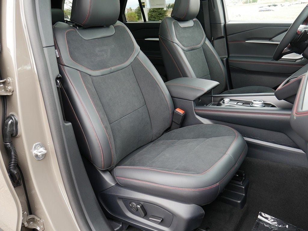 2026 Ford Explorer ST 4WD