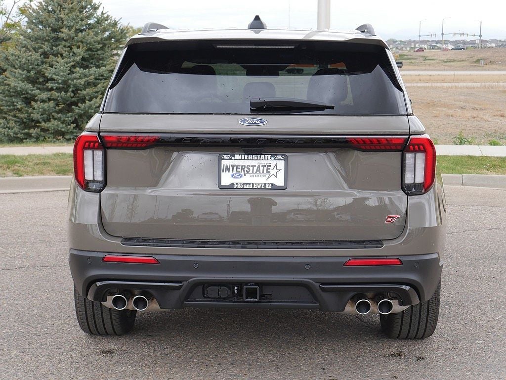 2026 Ford Explorer ST 4WD