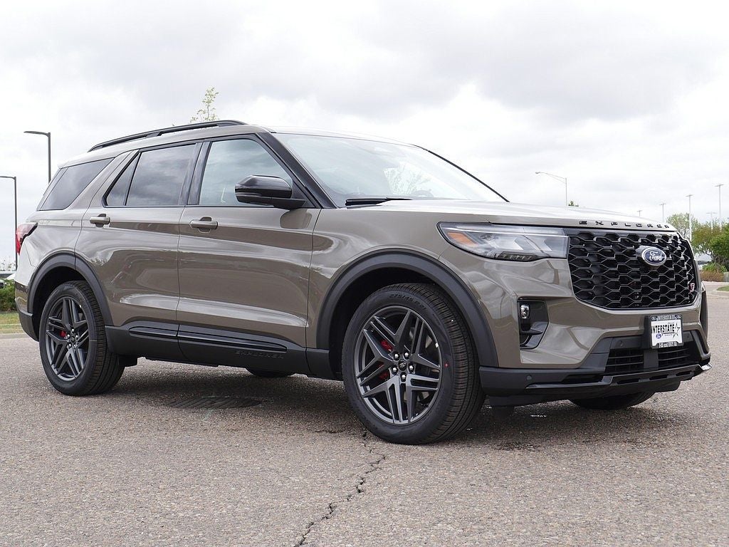 2026 Ford Explorer ST 4WD