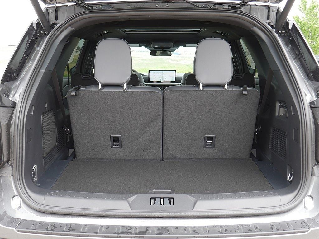 2026 Ford Explorer Tremor 4WD