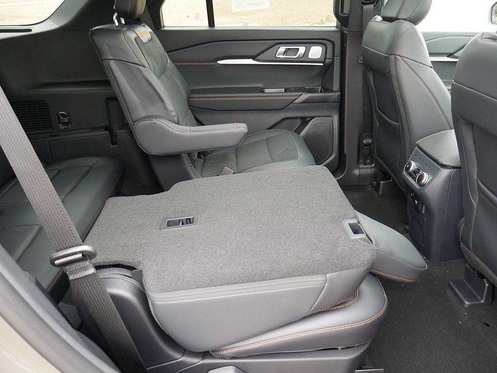 2026 Ford Explorer Tremor 4WD