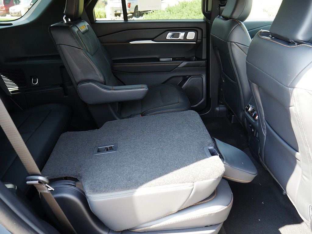 2026 Ford Explorer Tremor 4WD
