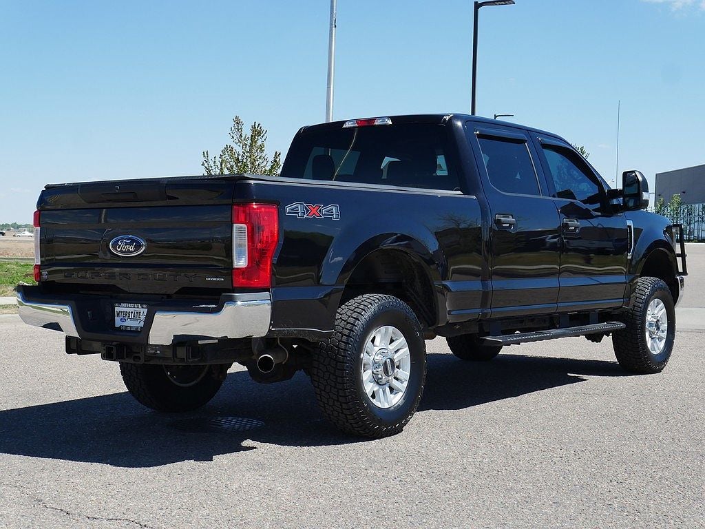 2019 Ford F-250SD XLT CREW 6.2