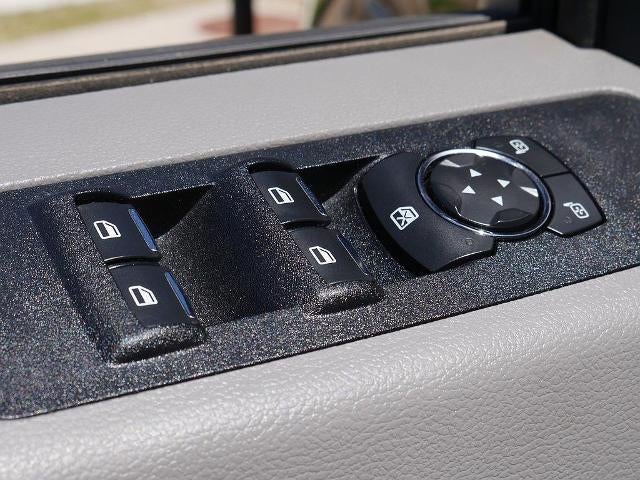 2019 Ford F-250SD XLT CREW 6.2