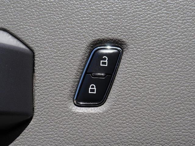 2019 Ford F-250SD XLT CREW 6.2