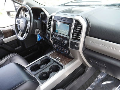 2017 Ford F-250SD Lariat CREW 6.2