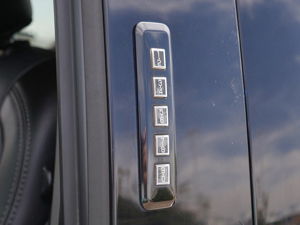 2017 Ford F-250SD Lariat CREW 6.2