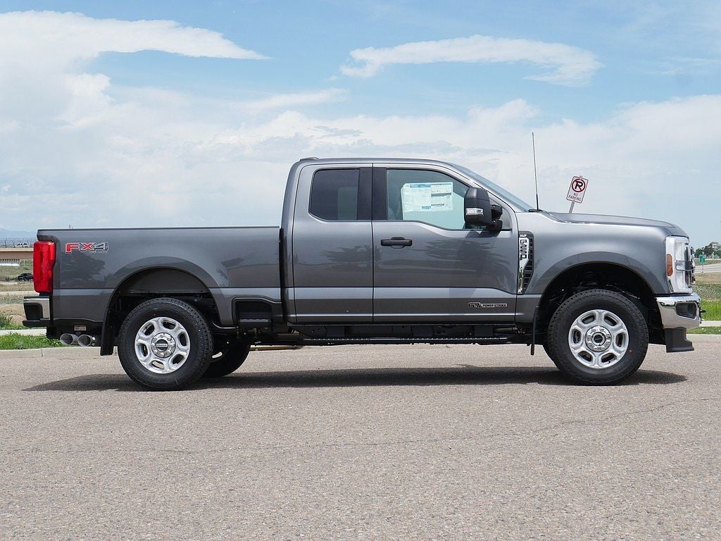 2026 Ford F-250SD XLT