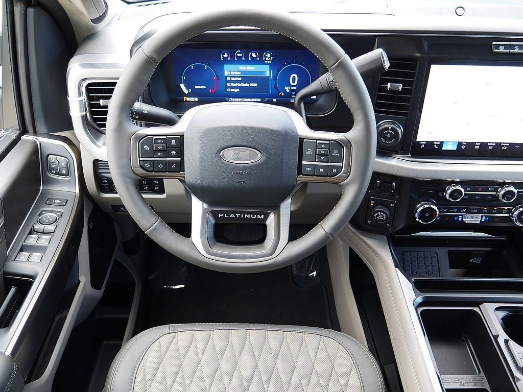 2026 Ford F-250SD Platinum CREW 4WD