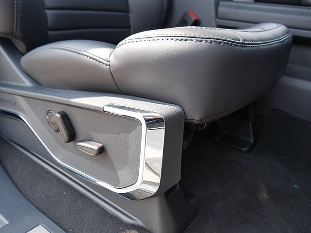 2026 Ford F-250SD Platinum CREW 4WD