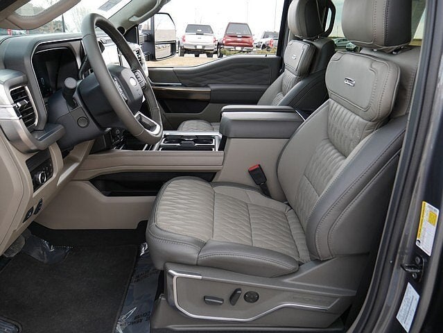 2026 Ford F-250SD Platinum CREW 4WD