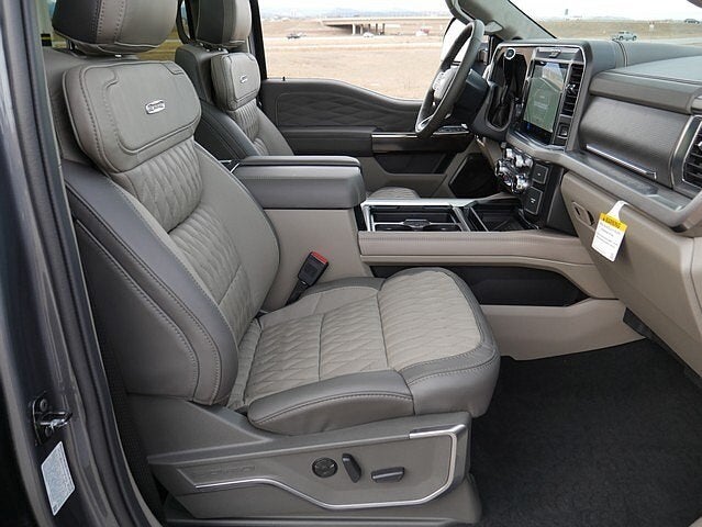 2026 Ford F-250SD Platinum CREW 4WD