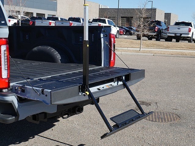 2025 Ford F-250SD Platinum CREW 4WD