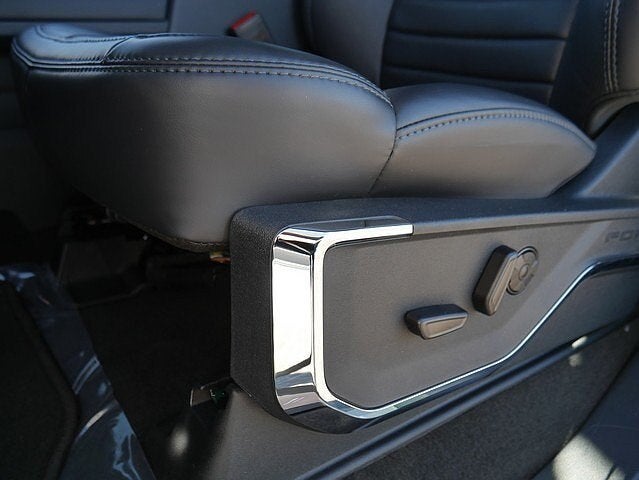 2025 Ford F-250SD Platinum CREW 4WD