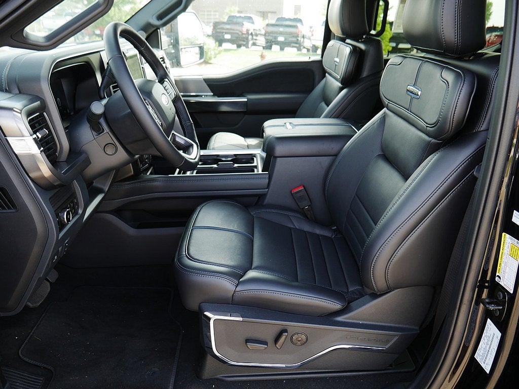 2026 Ford F-250SD Platinum CREW 4WD