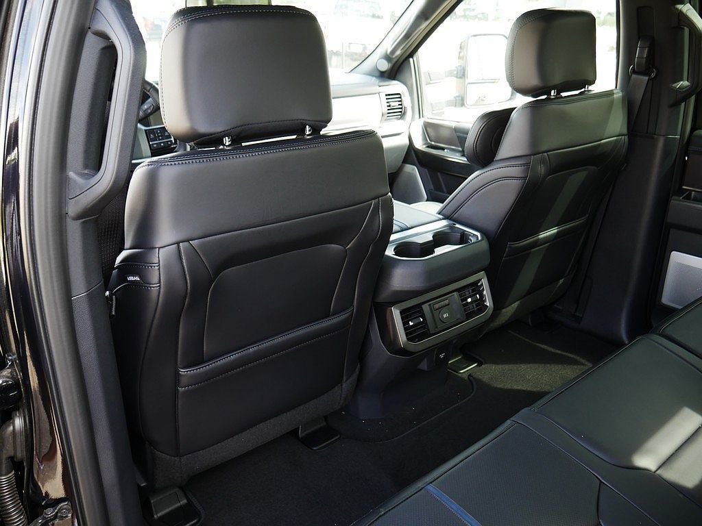 2026 Ford F-250SD Platinum CREW 4WD