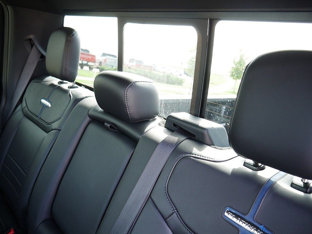 2026 Ford F-250SD Platinum CREW 4WD