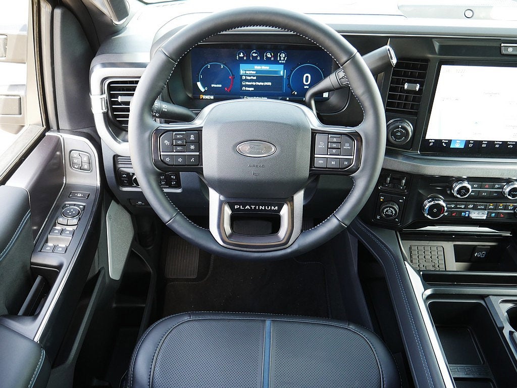 2026 Ford F-250SD Platinum CREW 4WD