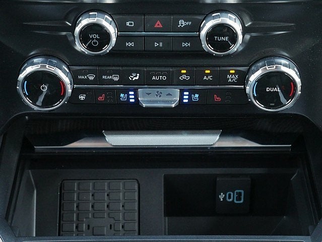 2025 Ford F-250SD Platinum CREW 4WD