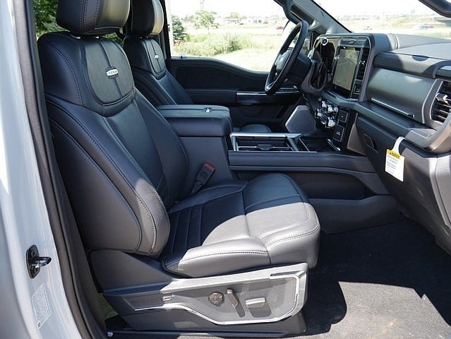 2025 Ford F-250SD Platinum CREW 4WD