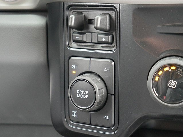 2026 Ford F-250SD XLT BLACK WIDOW 4WD