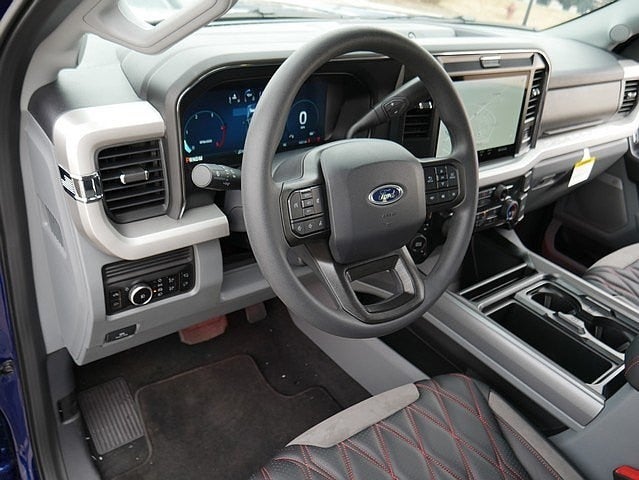 2026 Ford F-250SD XLT BLACK WIDOW 4WD