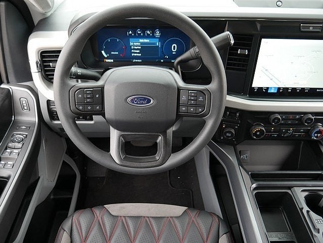 2026 Ford F-250SD XLT BLACK WIDOW 4WD