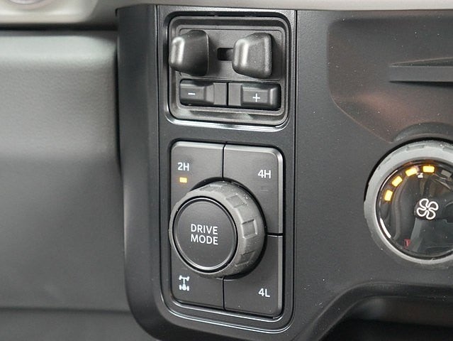 2026 Ford F-250SD XLT BLACK WIDOW 4WD