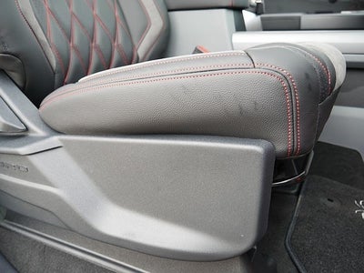 2026 Ford F-250SD XLT BLACK WIDOW 4WD