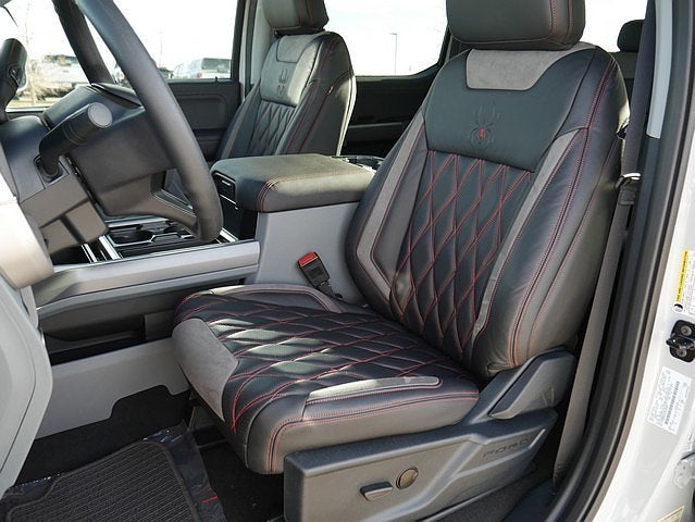 2026 Ford F-250SD XLT BLACK WIDOW 4WD