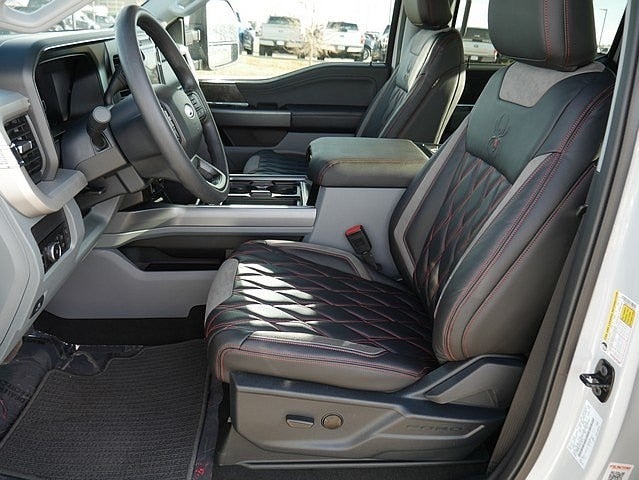 2026 Ford F-250SD XLT BLACK WIDOW 4WD