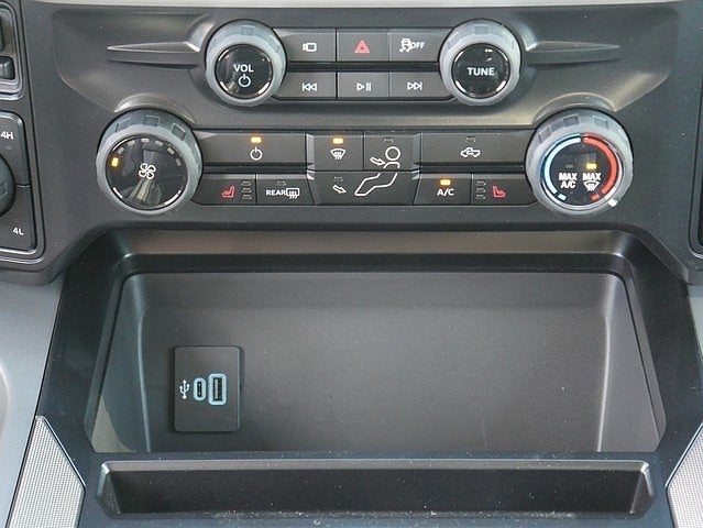 2026 Ford F-250SD XLT BLACK WIDOW 4WD