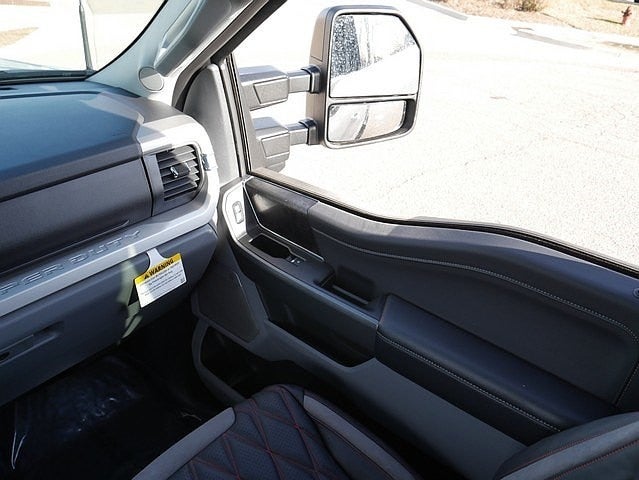 2026 Ford F-250SD XLT BLACK WIDOW 4WD